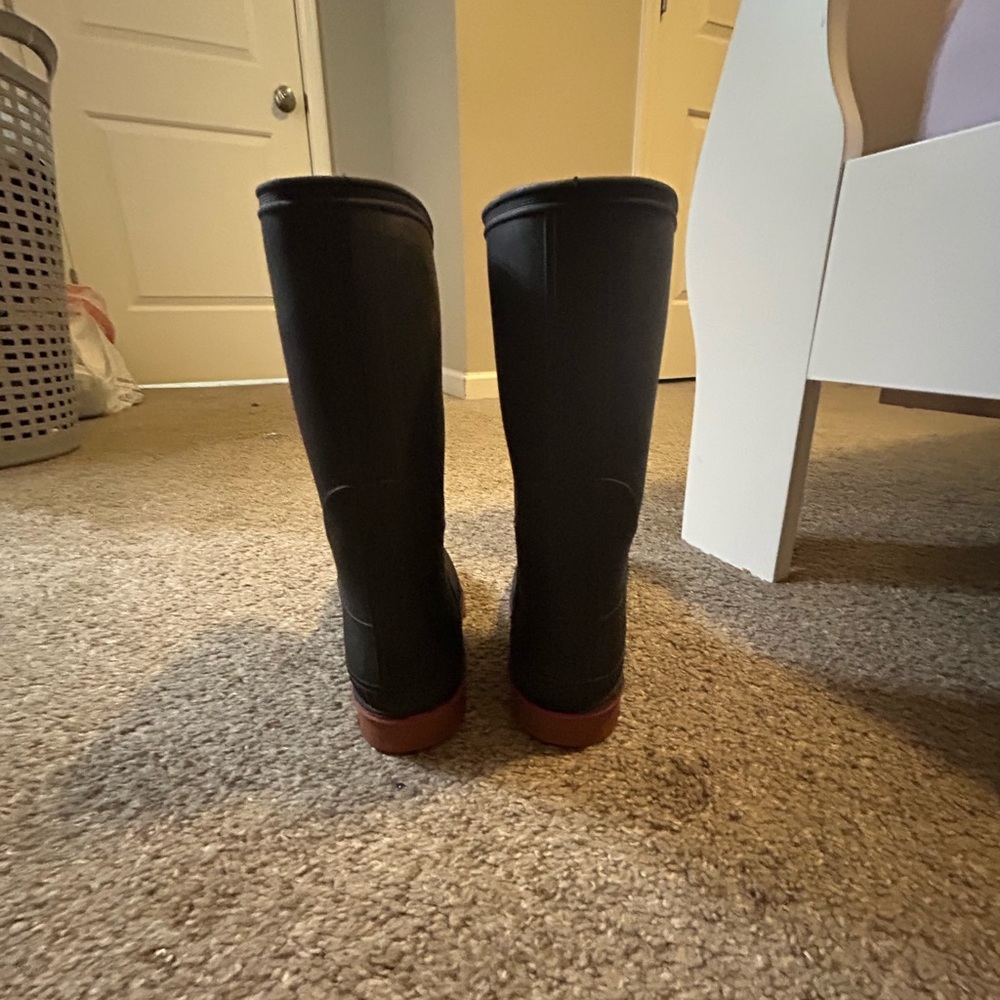 Women's Black and Brown Boots